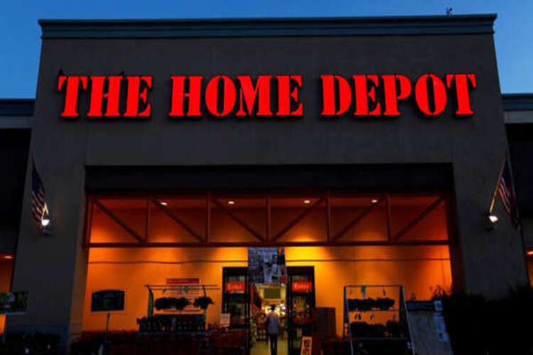 นี่คือเหตุผลที่ Home Depot และ Lowe’s กำลังเฟื่องฟูในตลาดที่อยู่อาศัย